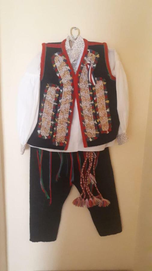Kuca Za Odmor Varos Villa Vrlika Buitenkant foto
